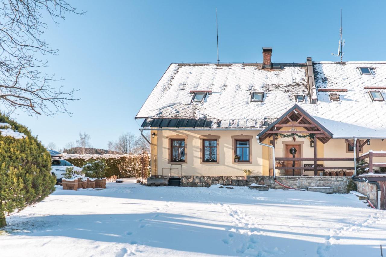 Apartmány Rubínovi Horejsi Vrchlabi Exterior foto