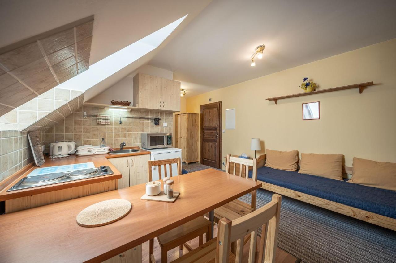 Apartmány Rubínovi Horejsi Vrchlabi Exterior foto