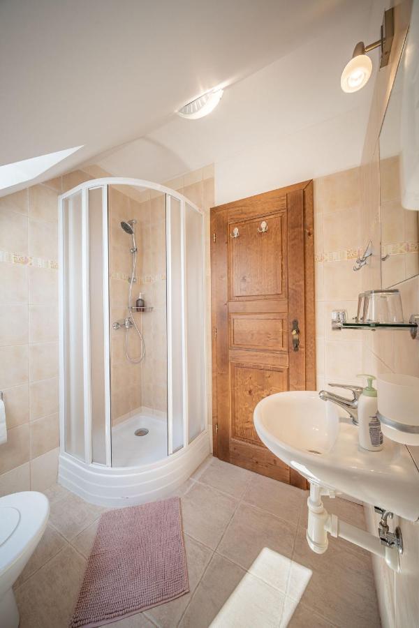 Apartmány Rubínovi Horejsi Vrchlabi Exterior foto